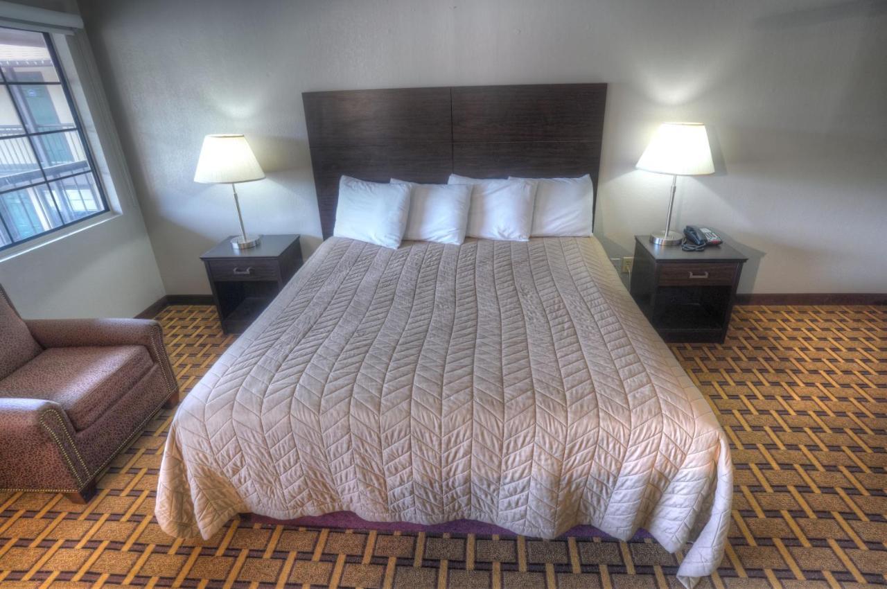 Amerivu Inn & Suites - Helen - Downtown المظهر الخارجي الصورة