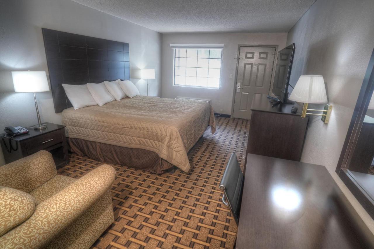 Amerivu Inn & Suites - Helen - Downtown المظهر الخارجي الصورة