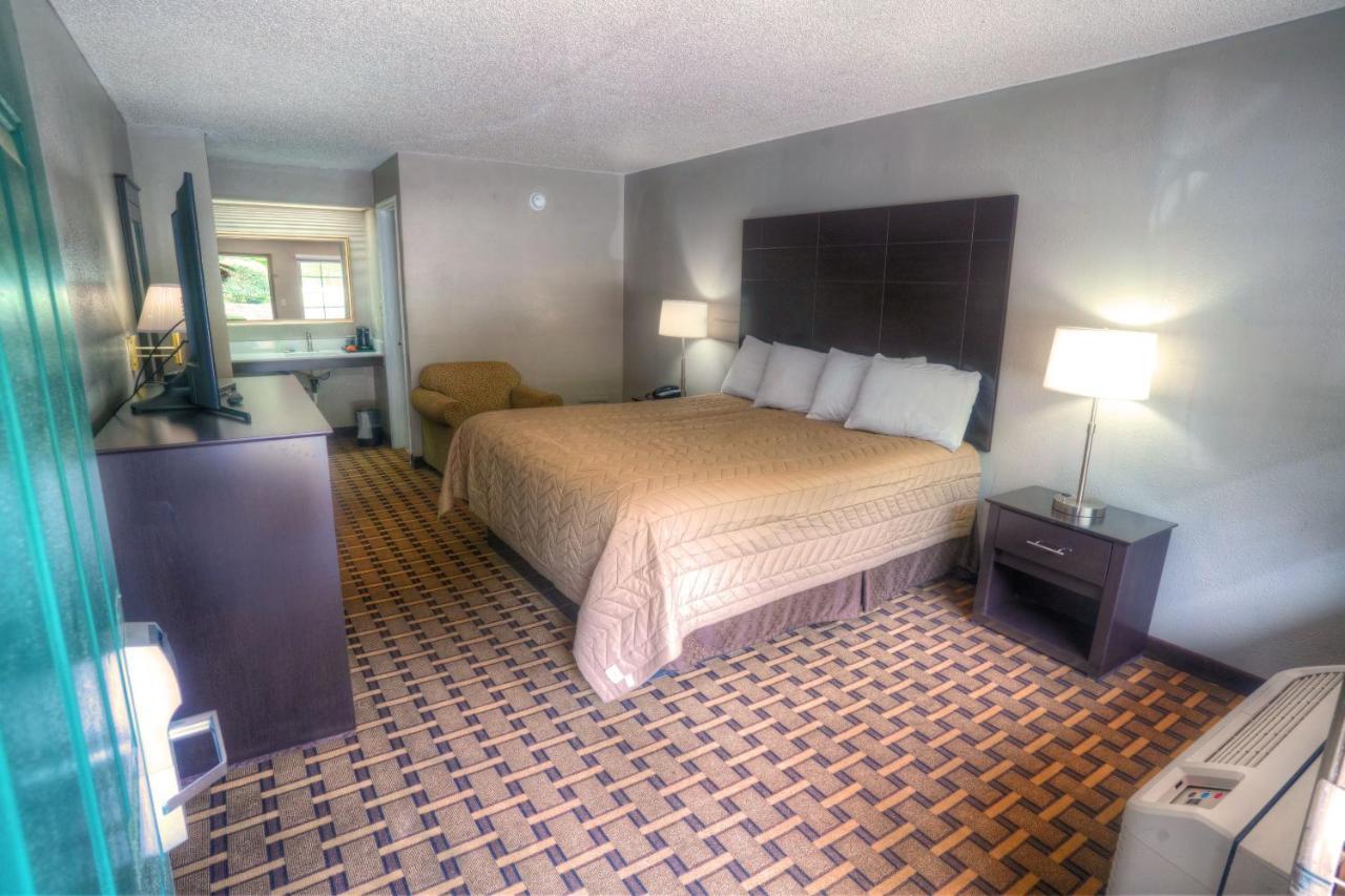 Amerivu Inn & Suites - Helen - Downtown المظهر الخارجي الصورة